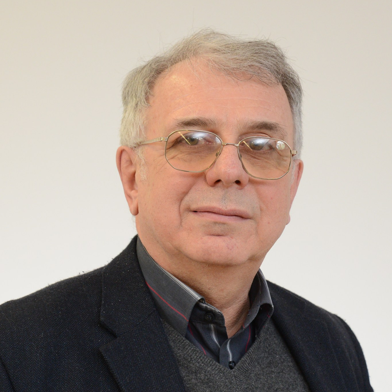 10 Borisas Melnikas