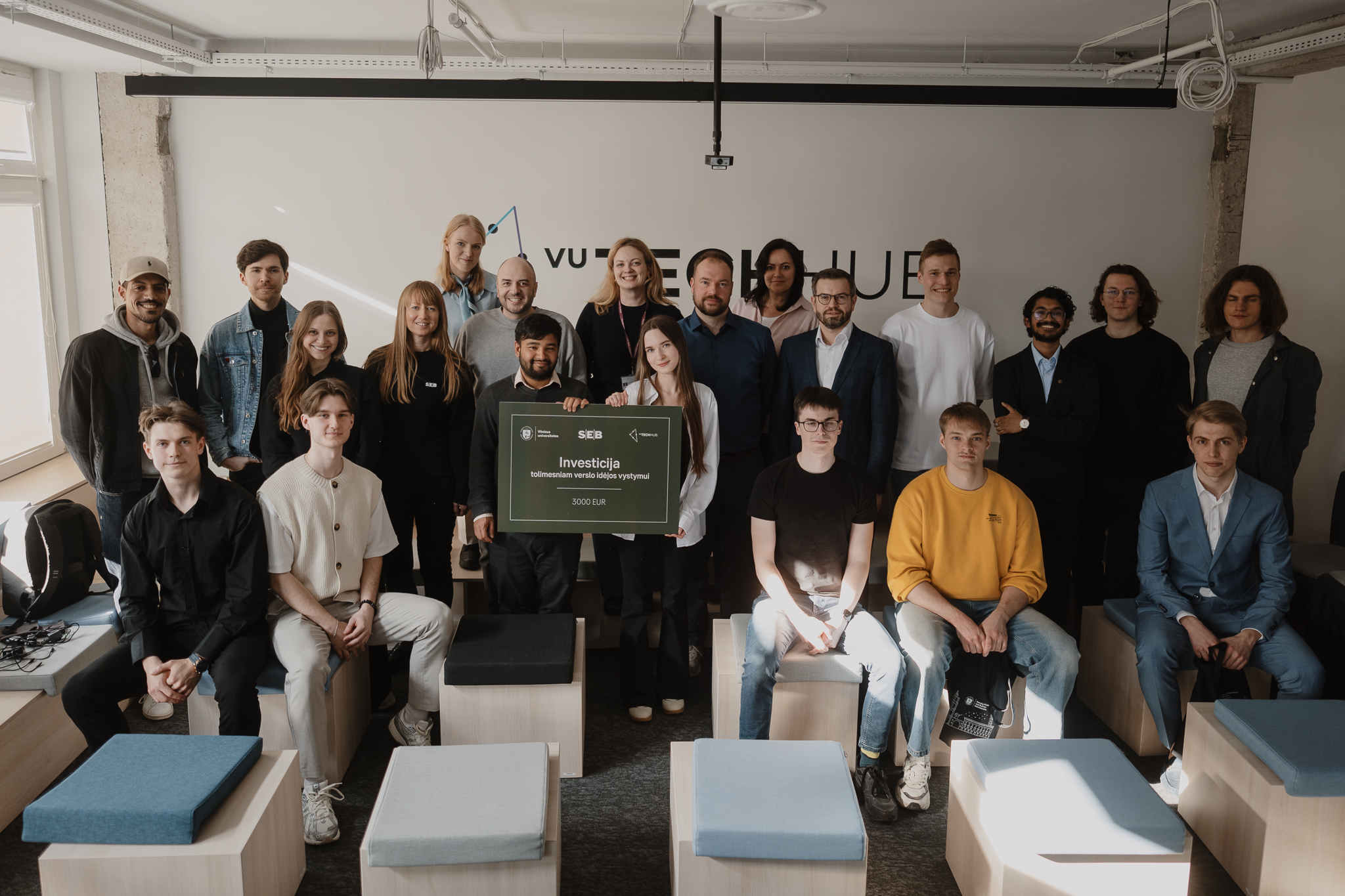 VU Tech Hub pre-accelerator - Economics and Business Administration ...