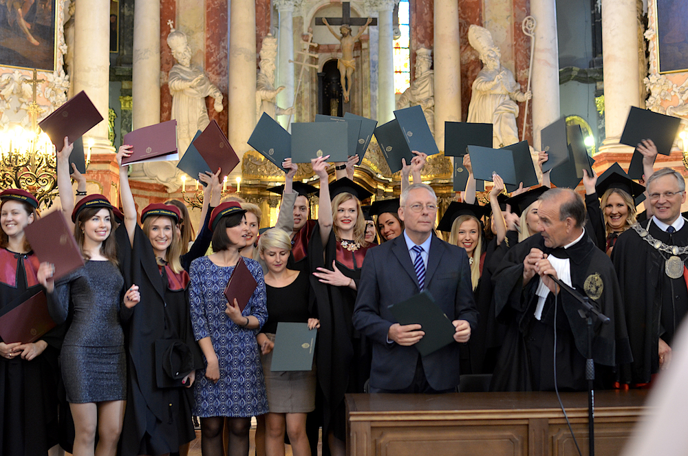 Ekonomikos fakulteto magistro diplomu teikimas 2017 67 copy
