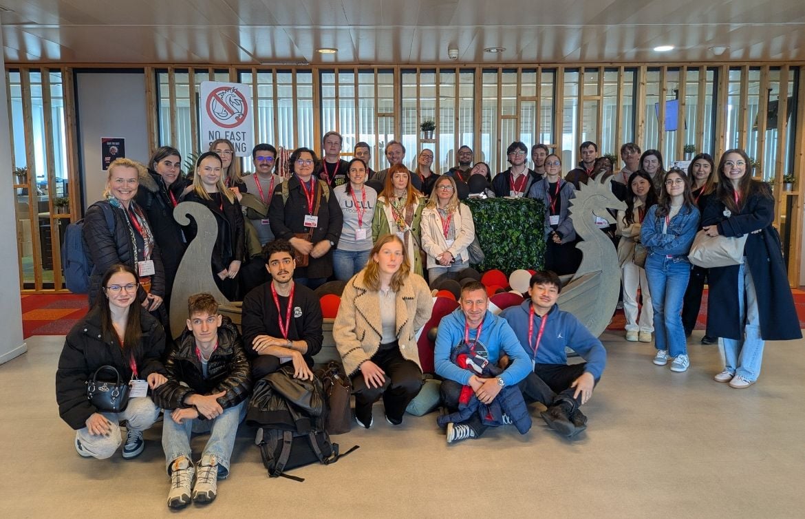 original F2FF51D0 A81D 4754 B651 07AB72757F5B