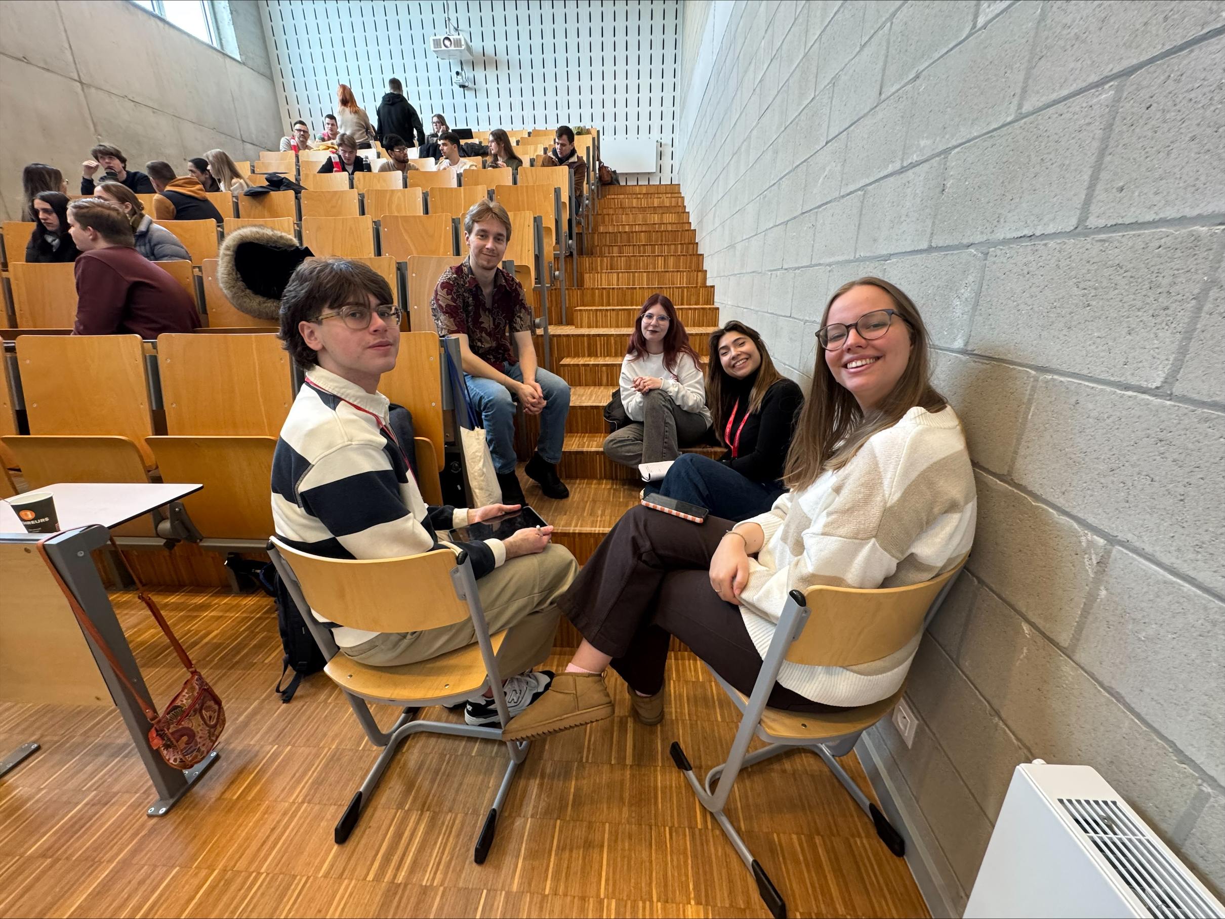 processed EF19EEEF 0586 4DAE 9CE8 CD05952F2F67